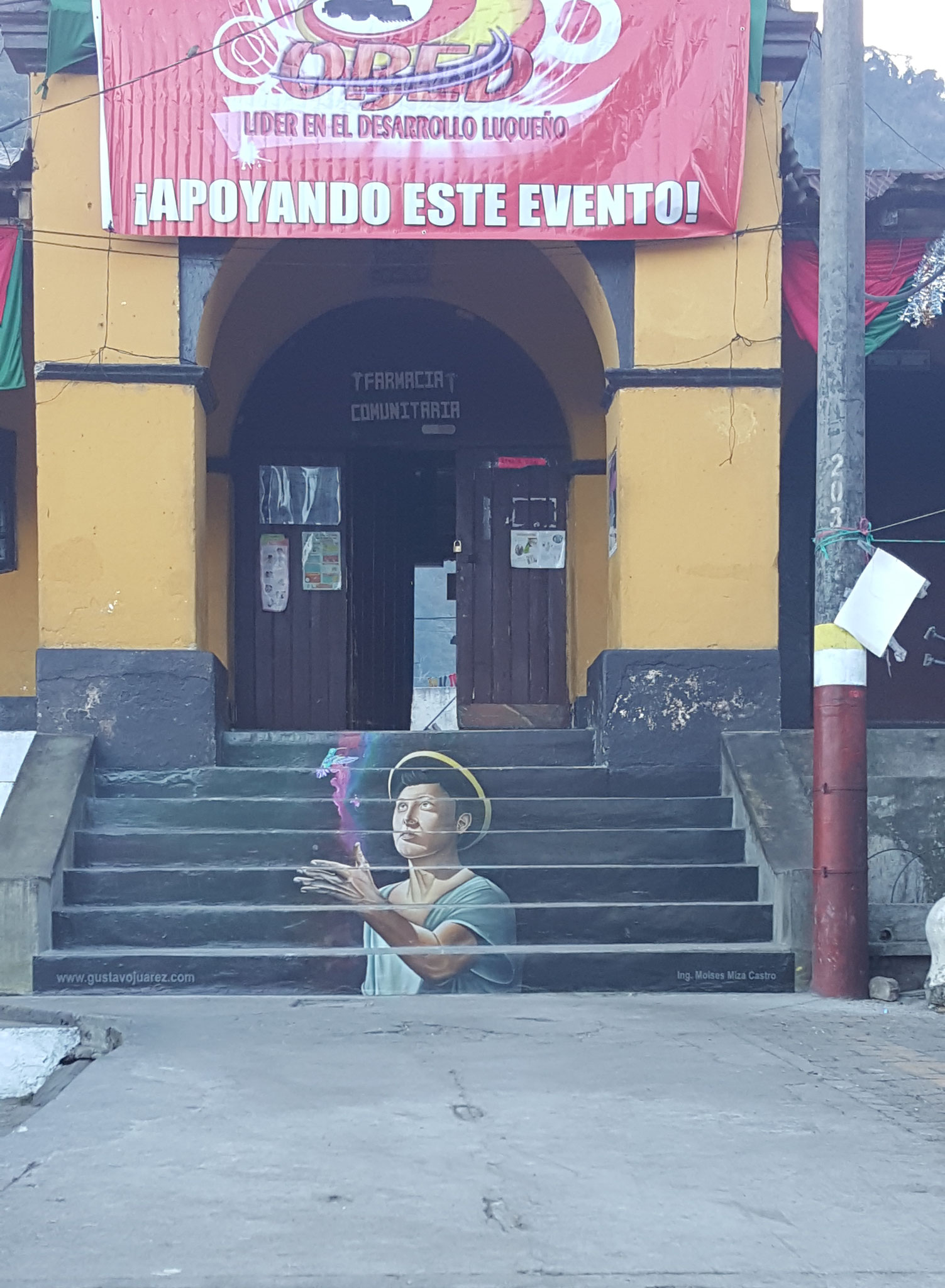 Painting by Gustavo Juárez on the staircases to the townhall of San Lucas Toliman, 2018
